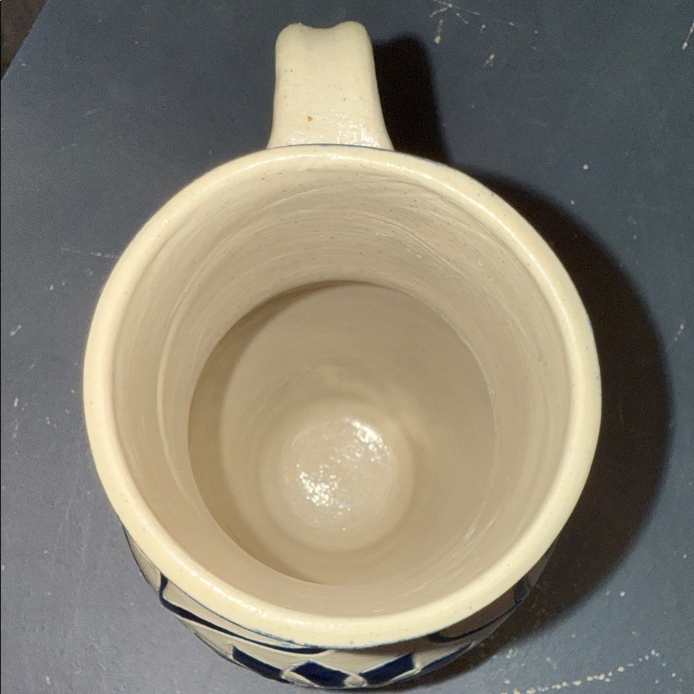 Handcrafted Williamsburg Pottery Jug w/  Handle - Grey and Cobalt Navy Glaze - Picture 5 of 11